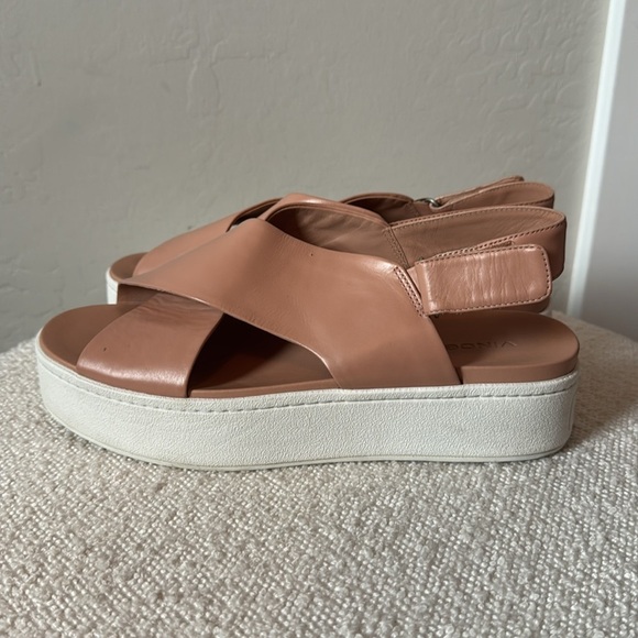 VINCE Weslan Leather Platform Crisscross Velco Strap Sandal Size 9 - Picture 6 of 9